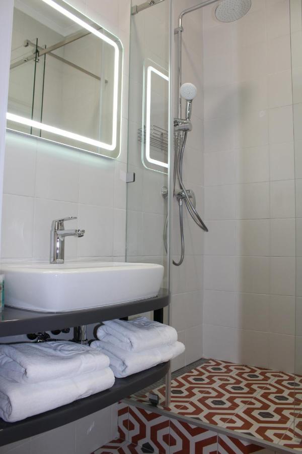 Domus Hotel-1 Kyiv Exterior photo